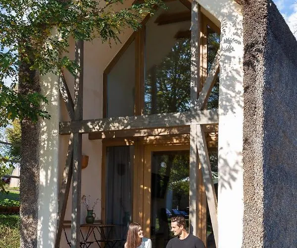 Goricke Ize 假日公园 *